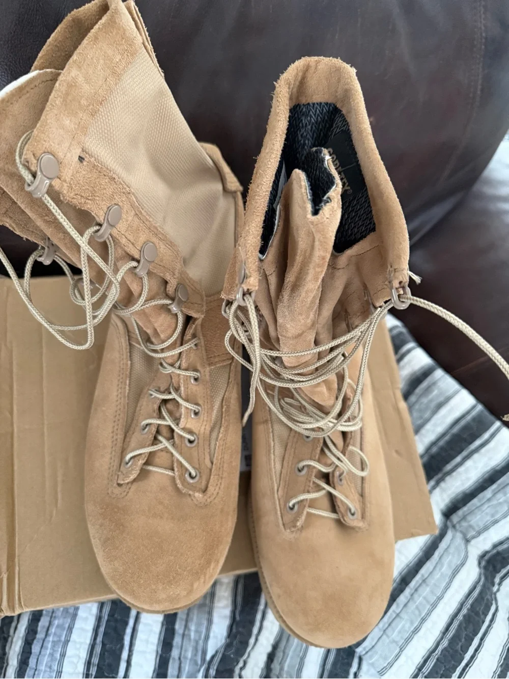 Men's Tactical Desert Tan Lace-Up Boot - Durable Field Performance